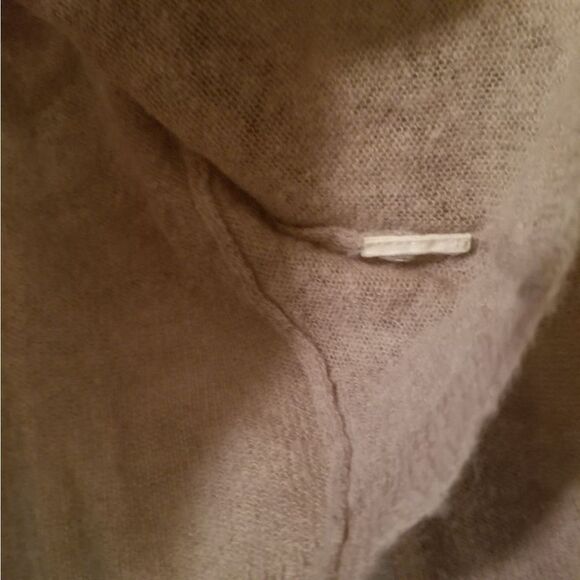 Free People Taupe Light Weight Sweater Small - Picture 4 of 6